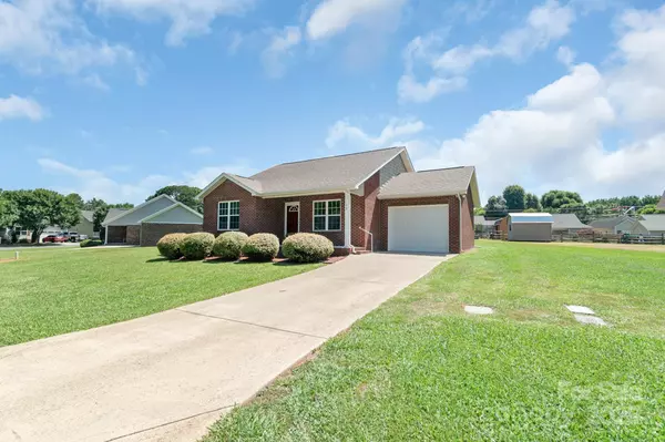Locust, NC 28097,169 Abigail LN