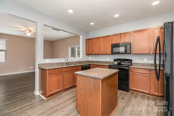 Charlotte, NC 28227,12304 Bending Branch RD