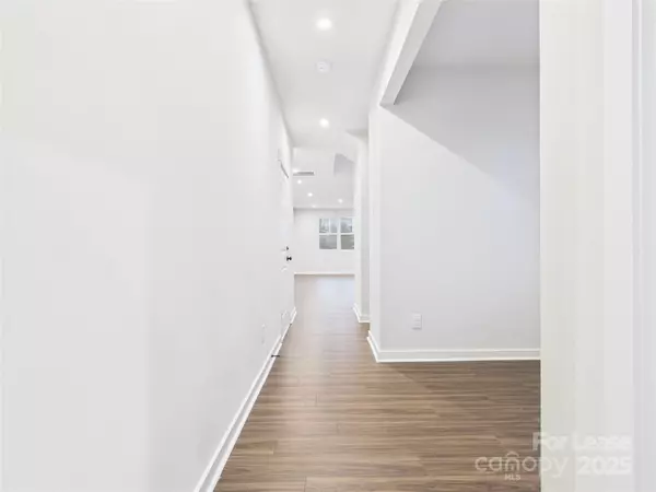 Charlotte, NC 28269,9529 Munsing DR