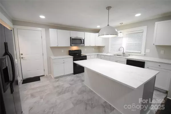 Concord, NC 28025,199 Crowell DR SW