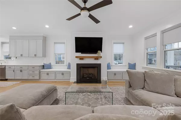 Charlotte, NC 28208,1009 Pryor ST