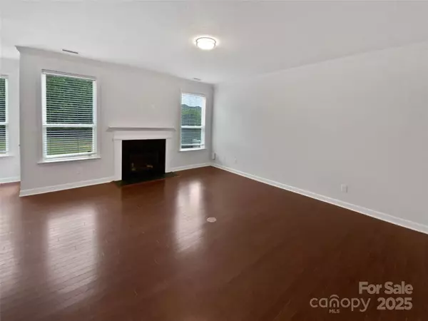 Huntersville, NC 28078,11317 Warfield AVE