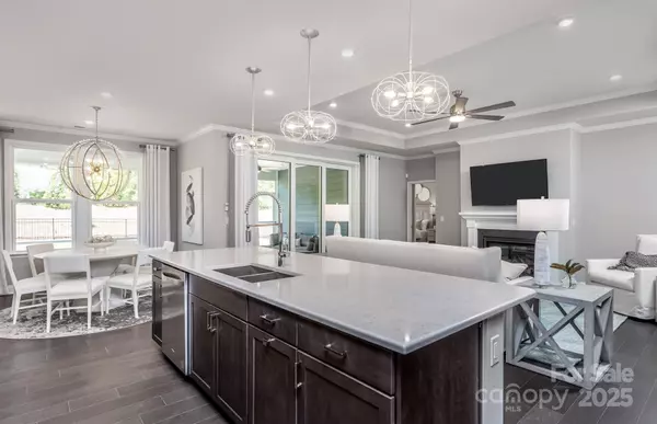 Belmont, NC 28012,2736 Peak CT #224