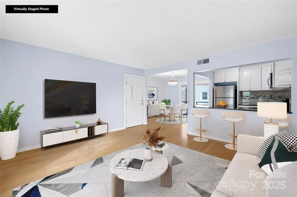 Charlotte, NC 28209,2606 Park RD #G