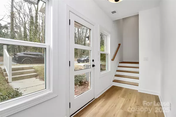 Charlotte, NC 28208,3940 Hager DR