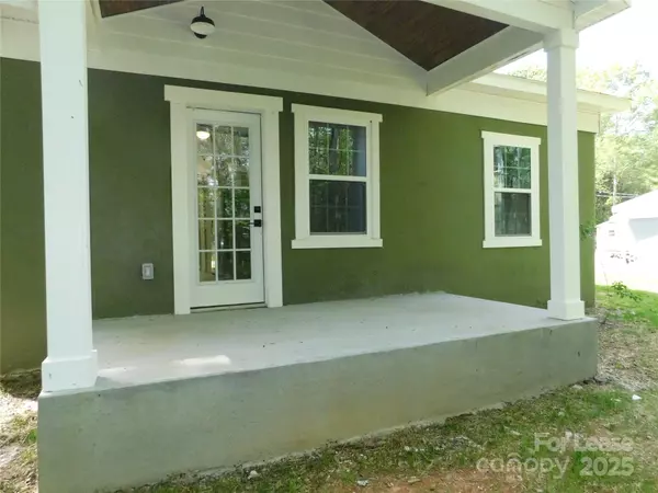 Gastonia, NC 28052,809 Marve ST