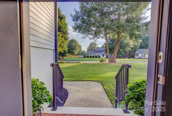 Mint Hill, NC 28227,5900 Oakwielde CT