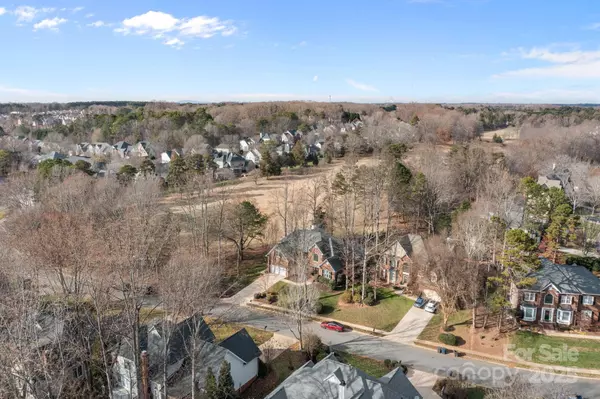 Huntersville, NC 28078,12213 Farnborough RD