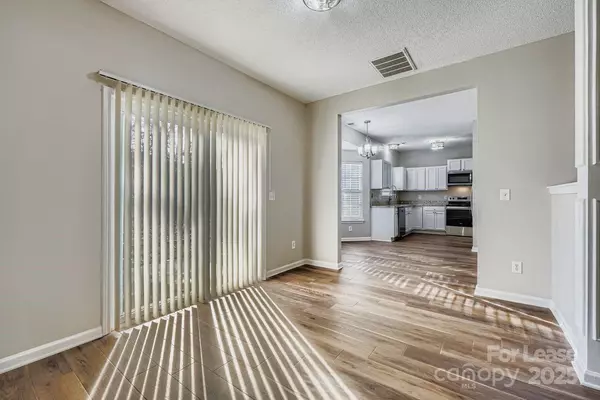 Charlotte, NC 28216,3538 Joel Turner DR