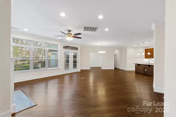 Tega Cay, SC 29708,3018 Portico PL