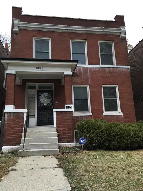 4521 Adelaide AVE, St Louis, MO 63115