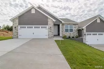 61 Jackson CIR, Festus, MO 63028