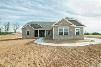 31 Deer Valley LN, Troy, MO 63379