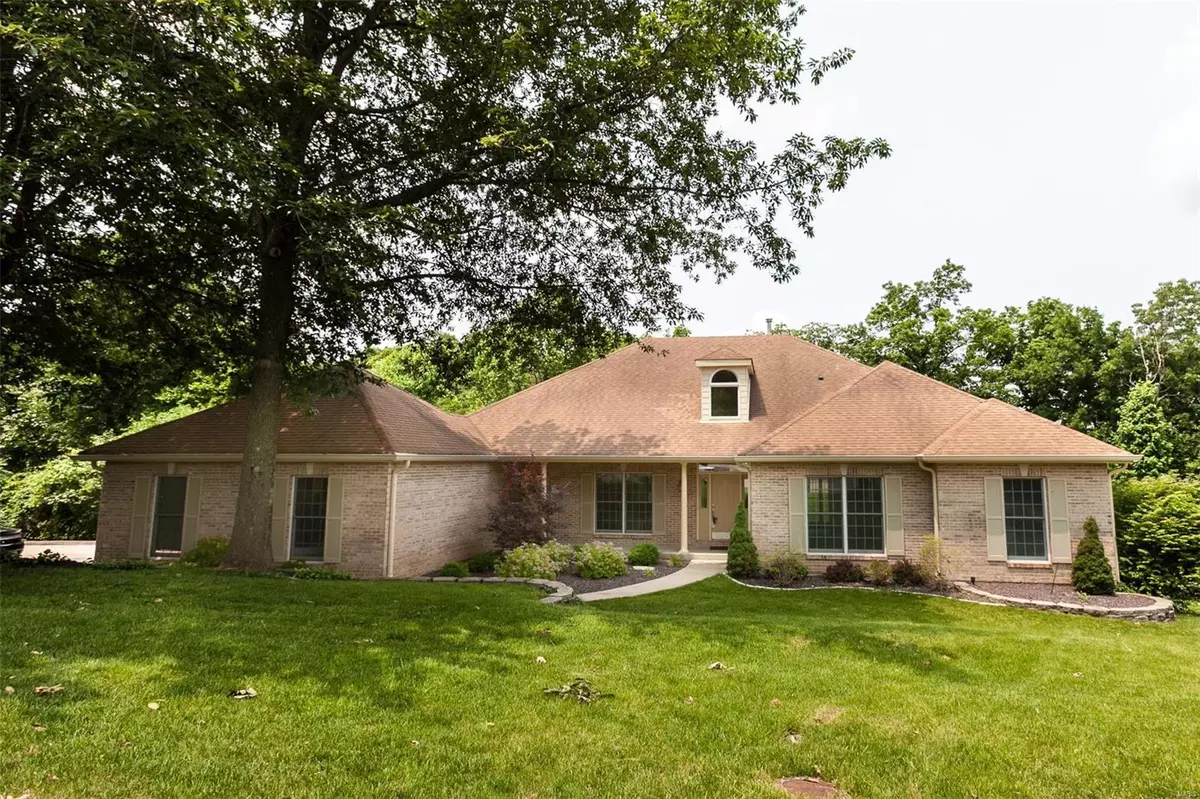 St Charles, MO 63303,371 Woodmere Nook CT