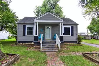 Sikeston, MO 63801,825 Lake ST