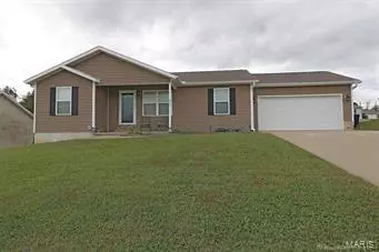 571 Sara, Jackson, MO 63755