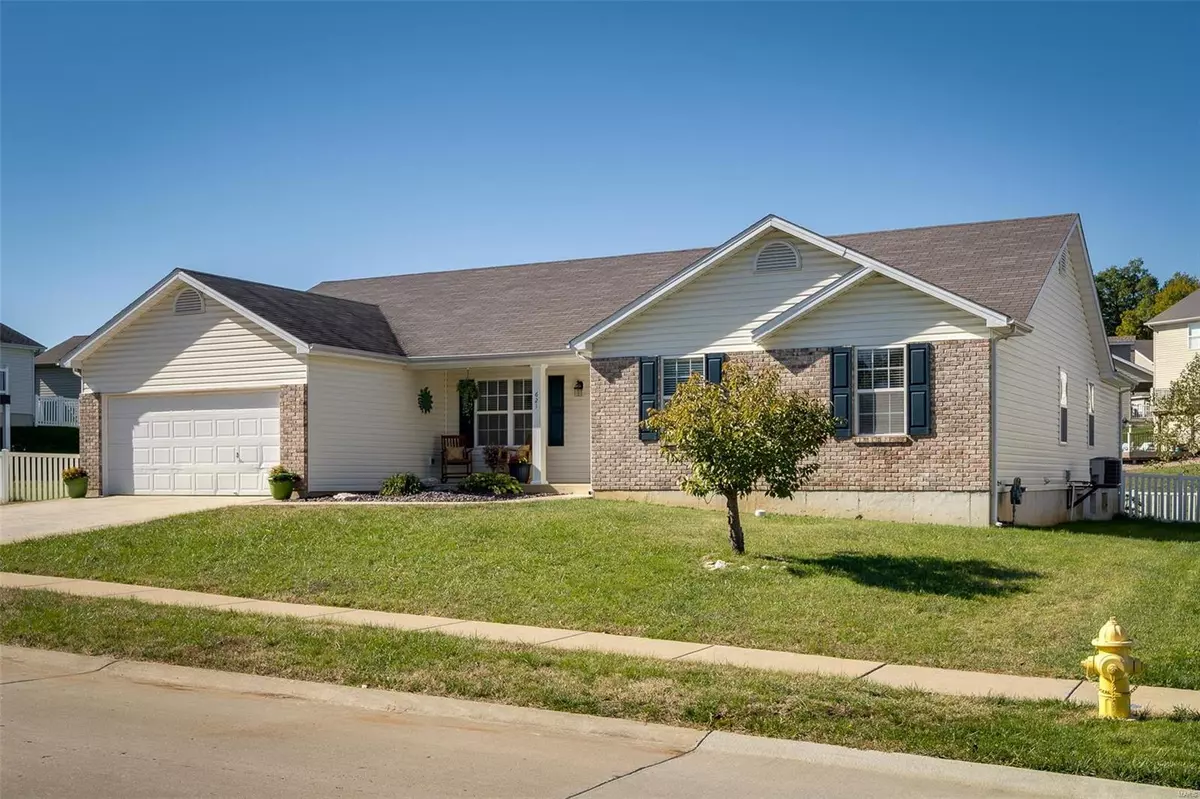 Wentzville, MO 63385,621 Big Bend DR