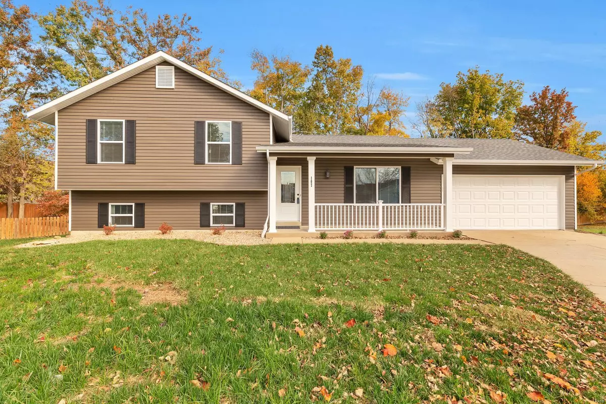 St Peters, MO 63376,107 Crickett CT