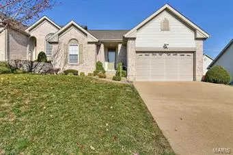 3005 Ambridge LN, Washington, MO 63090