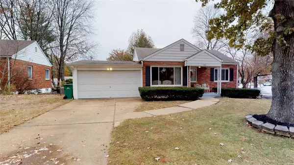 St Louis, MO 63119,1526 Pinetree LN