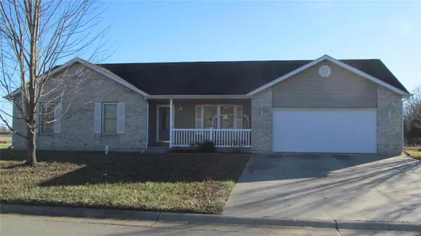 106 Woodbury, Cuba, MO 65453