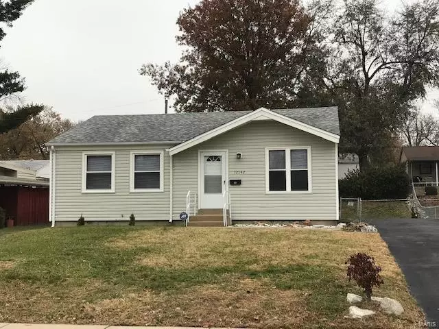 Maryland Heights, MO 63043,12142 Bennington PL