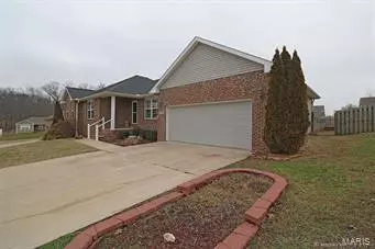 Cape Girardeau, MO 63701,1420 Holly DR