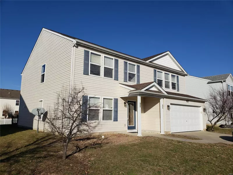 1501 Autumn Lakes, Mascoutah, IL 62258