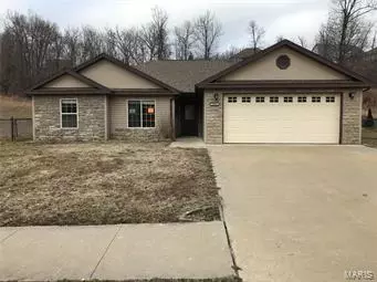 123 Sycamore DR, St Robert, MO 65584