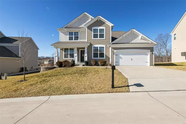 2641 Preston Woods TRL, Lake St Louis, MO 63367