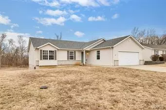 23 Robin Hood, Troy, MO 63379