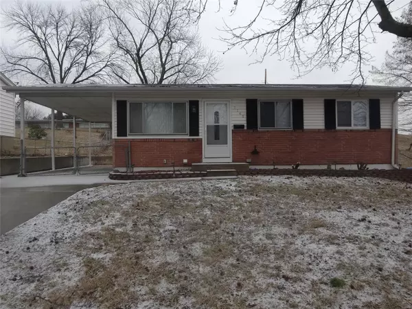 Hazelwood, MO 63042,5146 Ville Donna