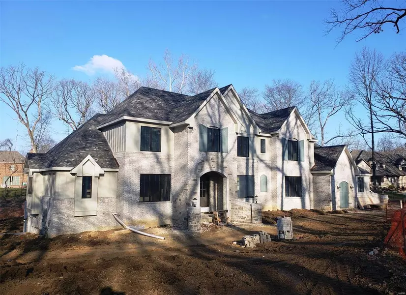 141 Frontenac Forest, Frontenac, MO 63131