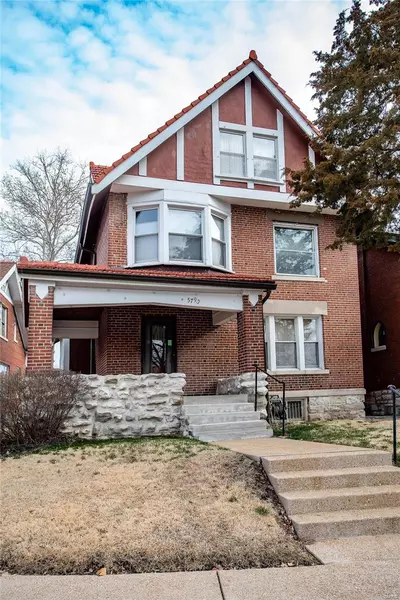 5793 Waterman, St Louis, MO 63112