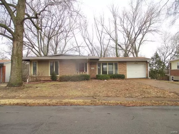 Florissant, MO 63033,3725 Hambletonian DR