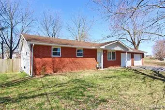 115 S West LN, Jackson, MO 63755