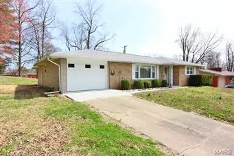 Scott City, MO 63780,108 Lakeshore DR