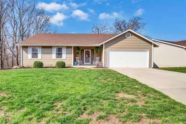 5 Yellowstone CT, St Peters, MO 63376