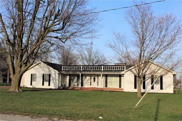 15 S 6th, Bowling Green, MO 63334