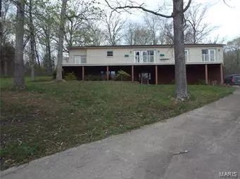 8882 Highway T, Perryville, MO 63775