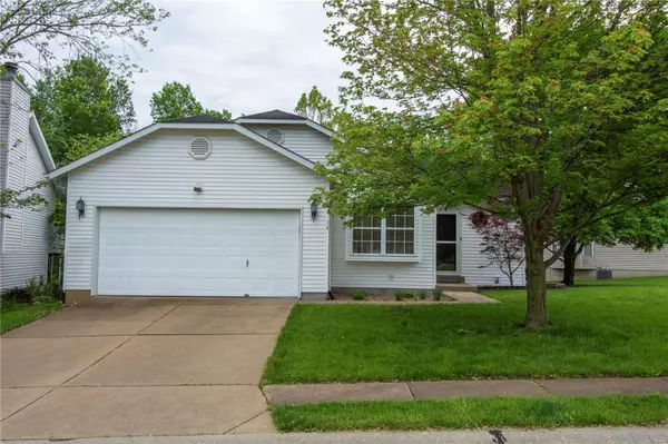 14 Moray CT, Valley Park, MO 63088