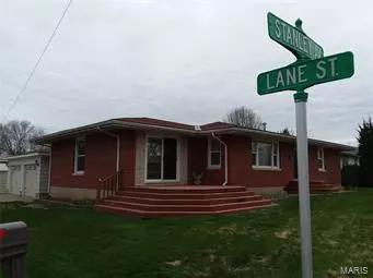 Palmyra, MO 63461,204 E Stanley