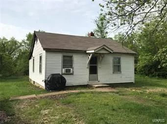 St Clair, MO 63077,684 Benton ST