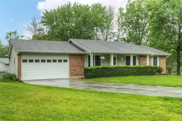 St Peters, MO 63376,6 Thistle CT