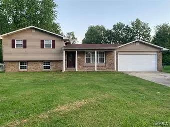 119 Foust Dr, Sikeston, MO 63801