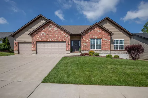 3823 Rocky Mound DR, Wentzville, MO 63385