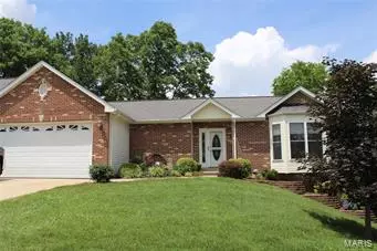 1309 Apple Blossom LN, Washington, MO 63090