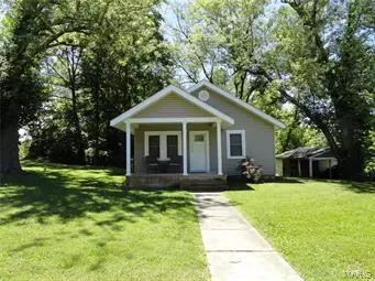 107 E Tenth, Salem, MO 65560