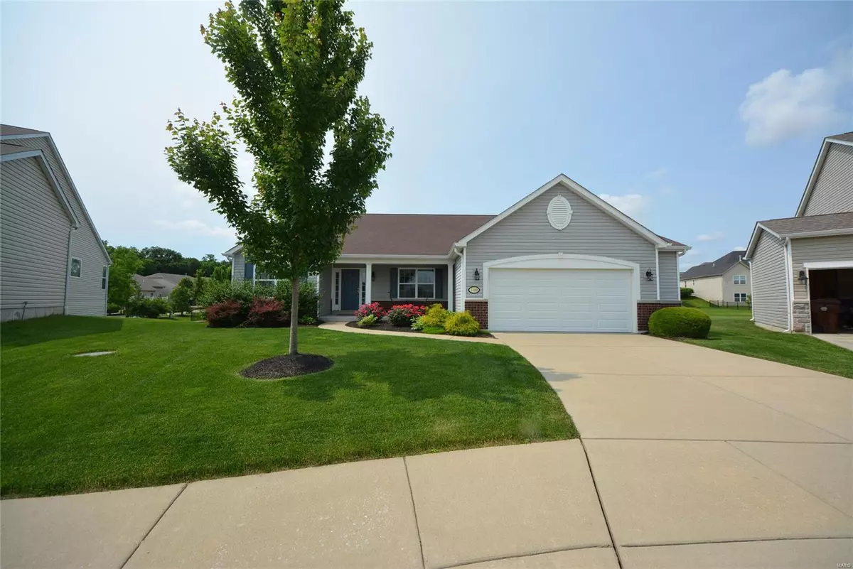 St Peters, MO 63376,1100 Meadow Oaks CT