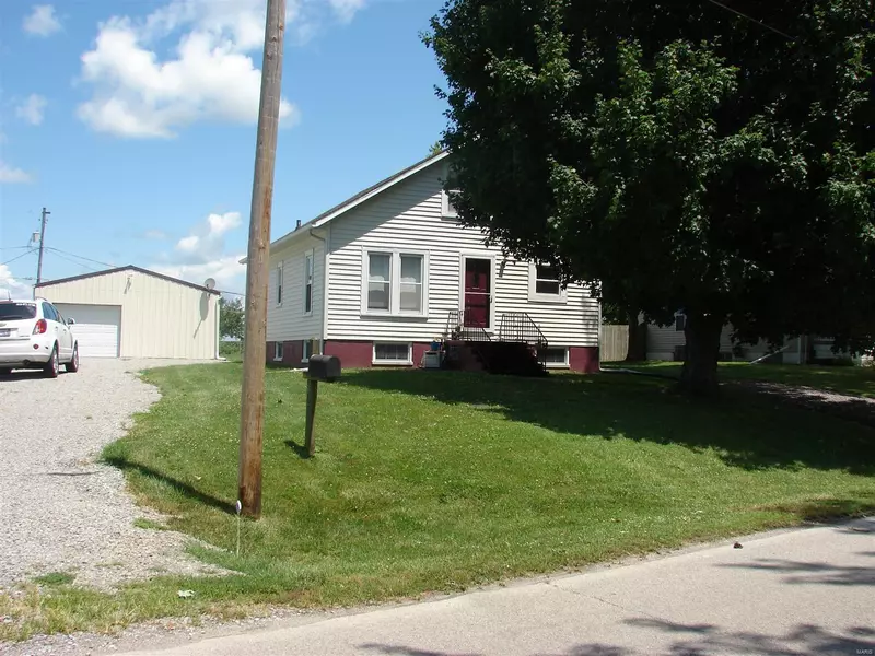 1003 E Green ST, Steeleville, IL 62288